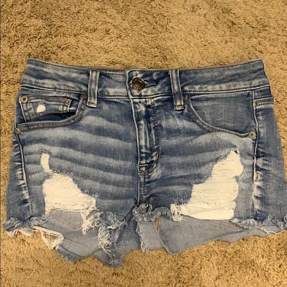 Booty ripped shorts - Picture 1 of 1